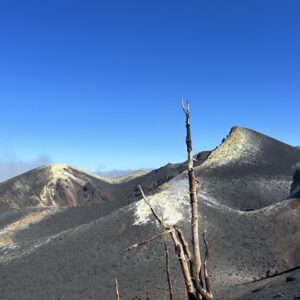 cráter vistas caminata nuevo volcán